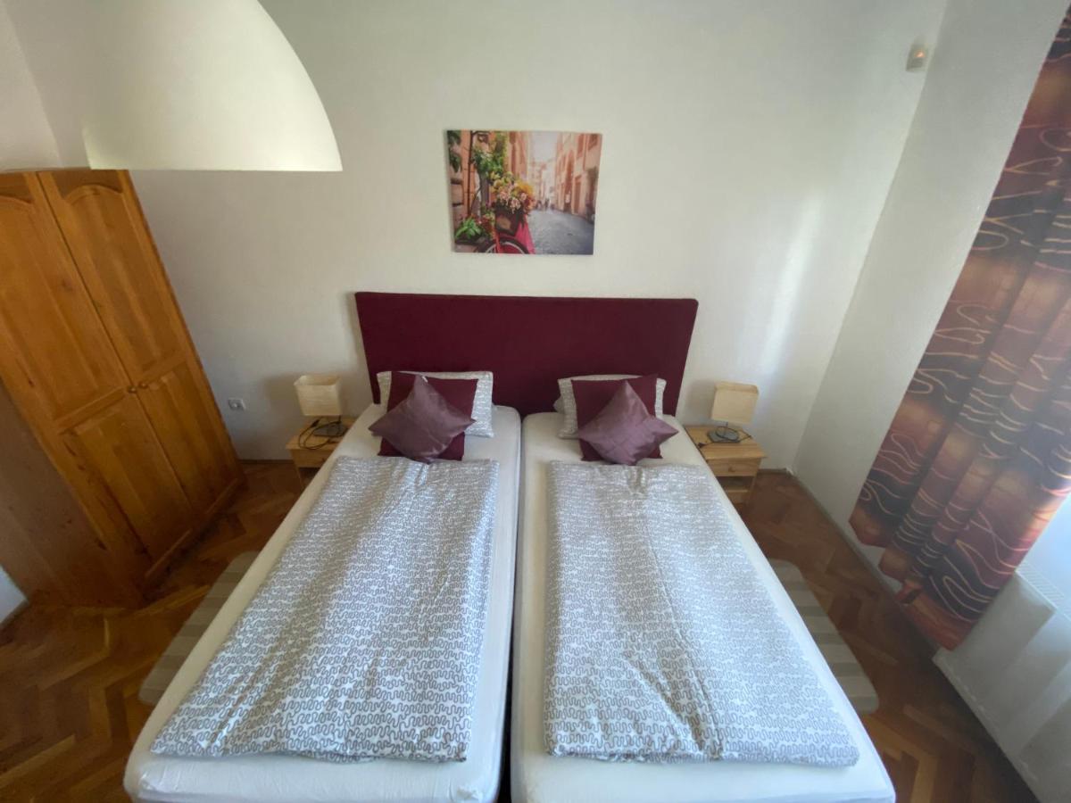Anonymus Vendégház Siófok Exterior foto